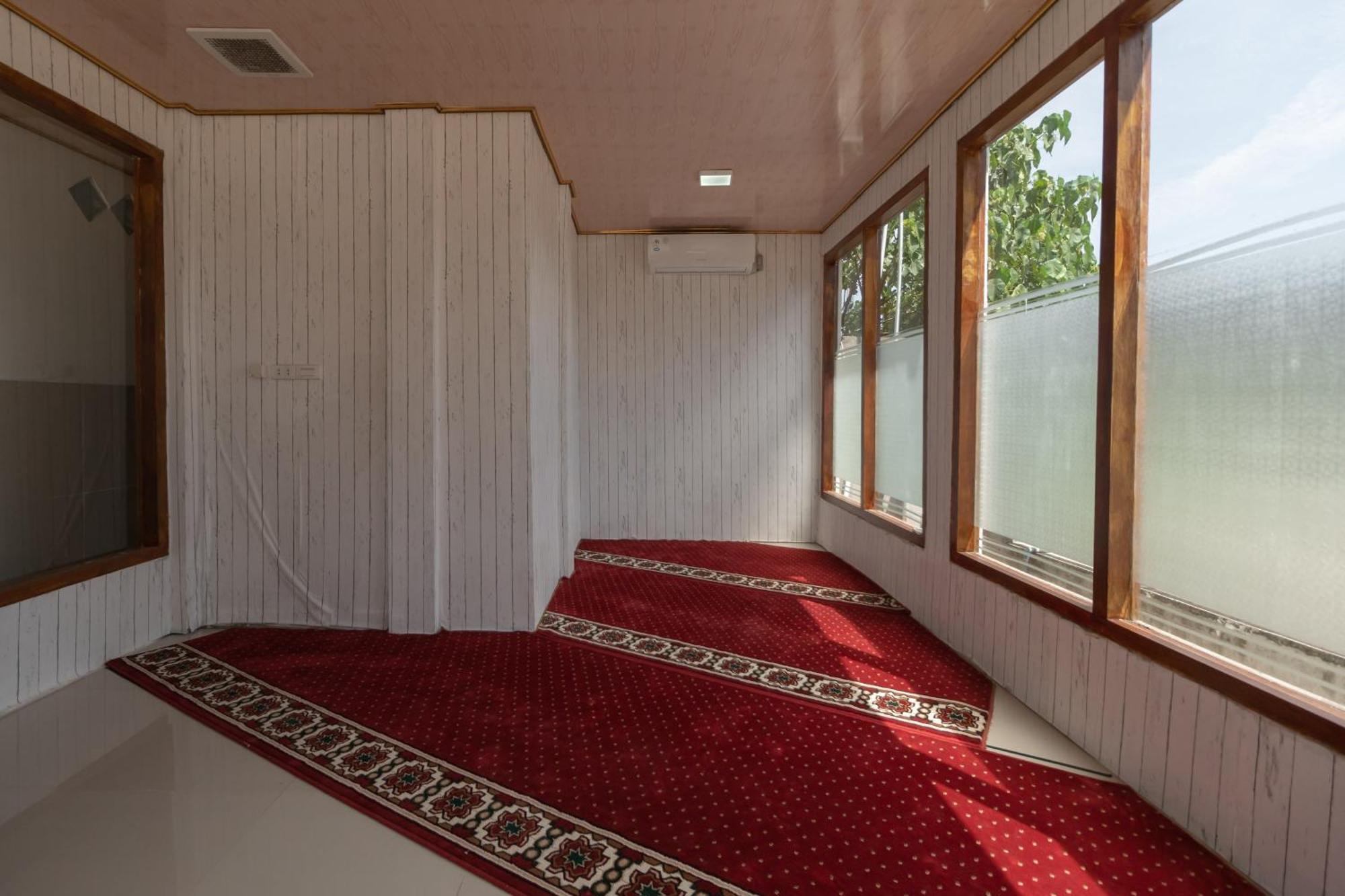 Reddoorz Syariah Near Jakabaring Sport City ปาเลมบัง ภายนอก รูปภาพ
